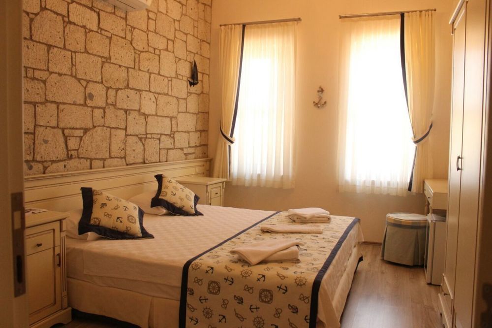 Alacati Marina Palace ภายนอก รูปภาพ