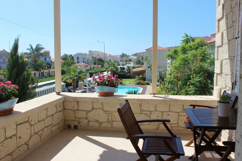 Alacati Marina Palace ภายนอก รูปภาพ