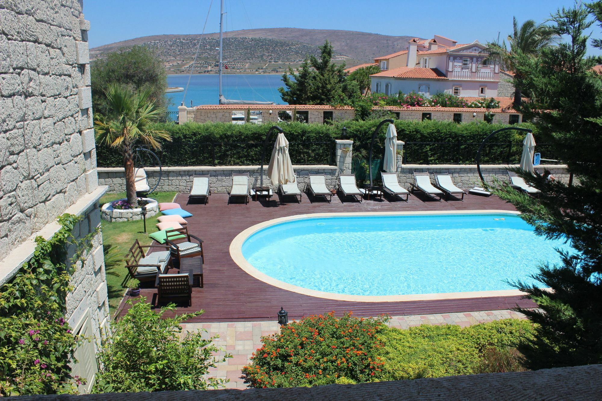 Alacati Marina Palace ภายนอก รูปภาพ