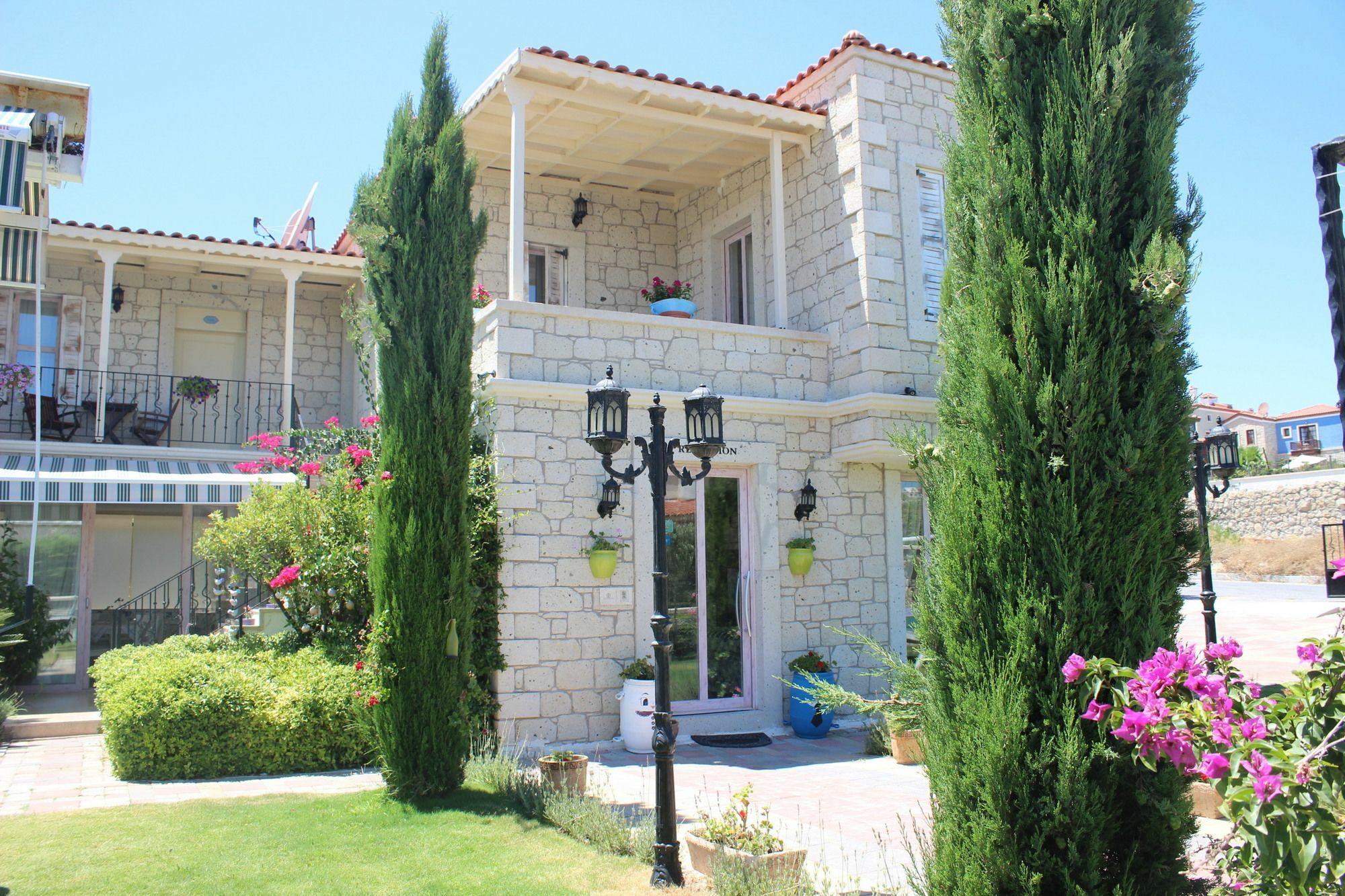 Alacati Marina Palace ภายนอก รูปภาพ